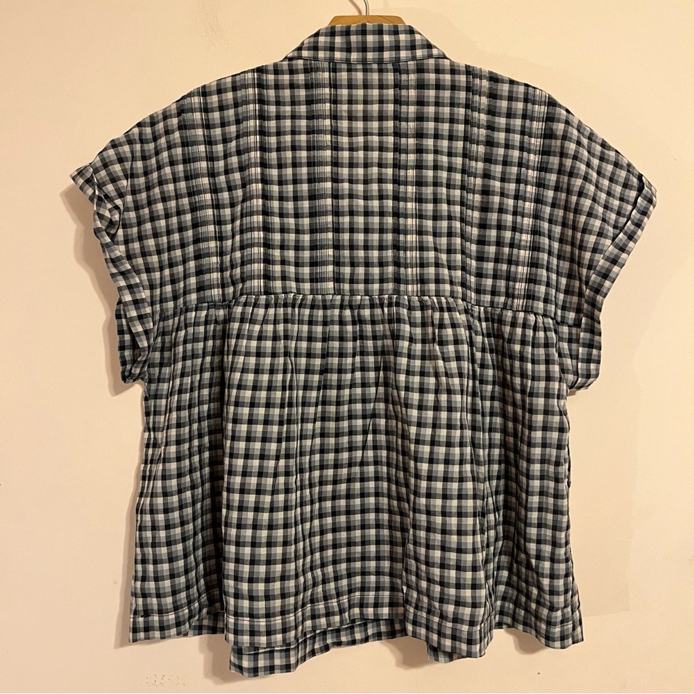 NWT Plaid Henley Top - Picture 5 of 8